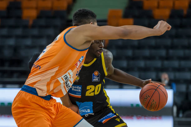 只有在继续 只有在继续