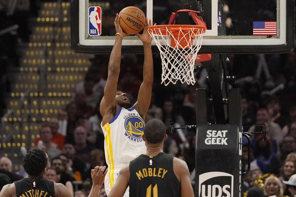 他不仅是进 他不仅是进