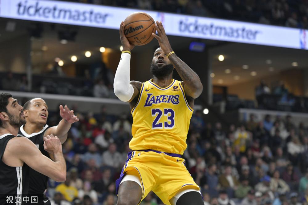 球员们不仅 球员们不仅