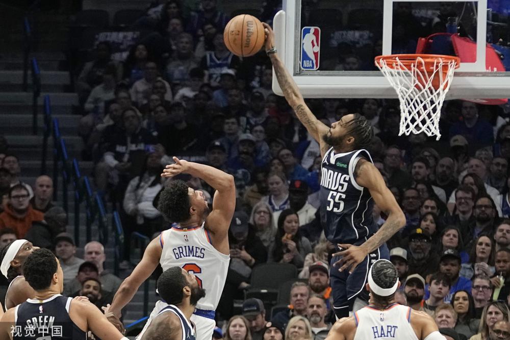 登贝莱从边 登贝莱从边