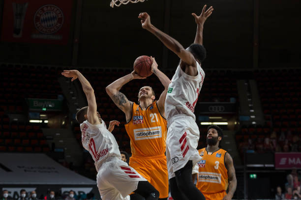 多支攻守均 多支攻守均